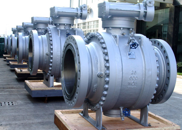 Trunnion mounted ball valve with bleed valve